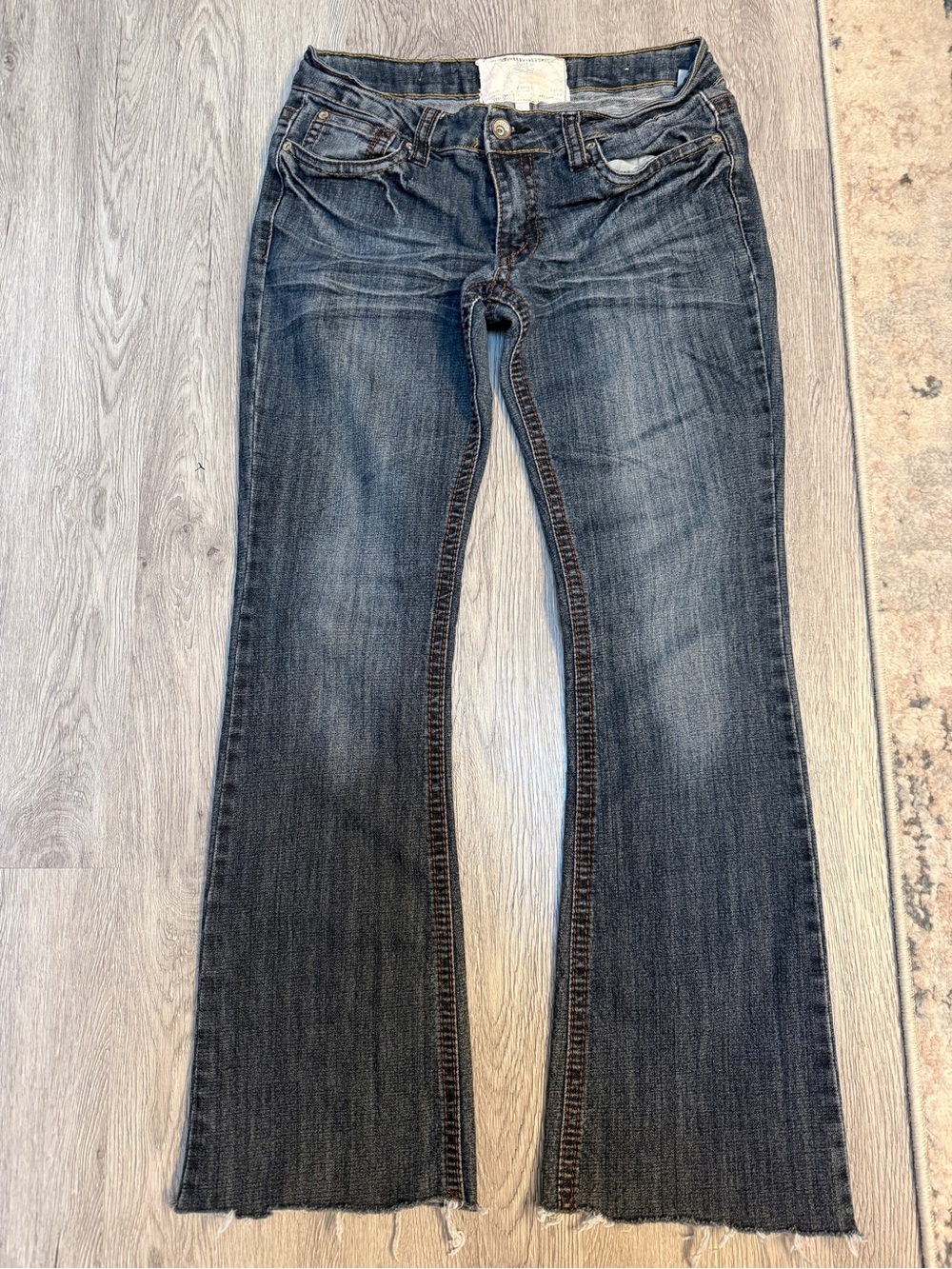 Dollhouse Flare Jeans Vintage Low Rise Y2K Size 11 Women's Medium Wash Blue Deni